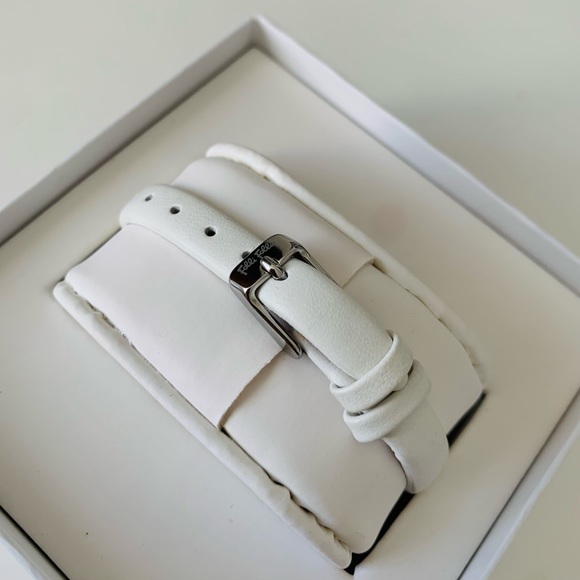 BNWB: Folli Follie Watch - Picture 4 of 4